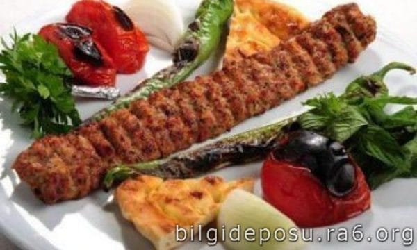 Adana Kebap Nasıl Yapılır?