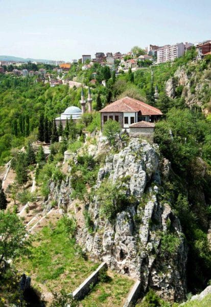 Şeyh Edebali Türbesi Uzaktan Görünüm